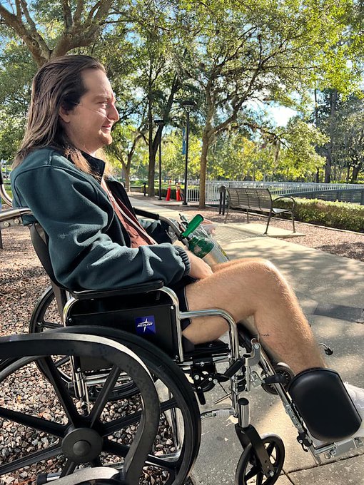 Walker McKnight Vaping Obituary; Orlando Florida man who nearly died from JUUL addiction has passed away, cause of death